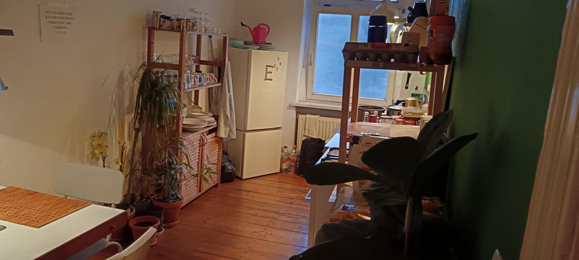 Private Bedroom Near Alexanderplatz In Sharing * Berlin