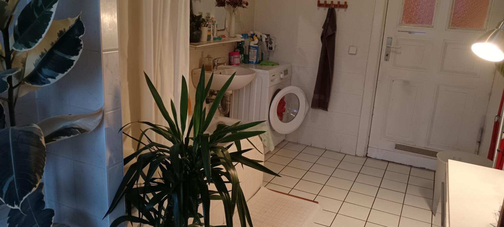Private Bedroom Near Alexanderplatz In Sharing Berlin